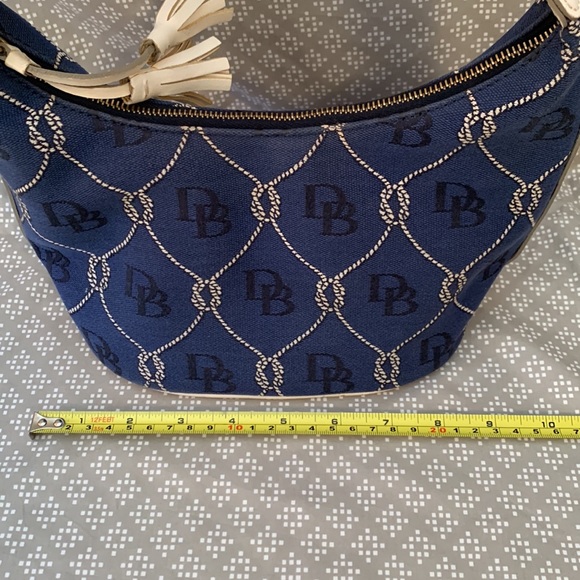 Dooney & Bourke Purse - Picture 8 of 8